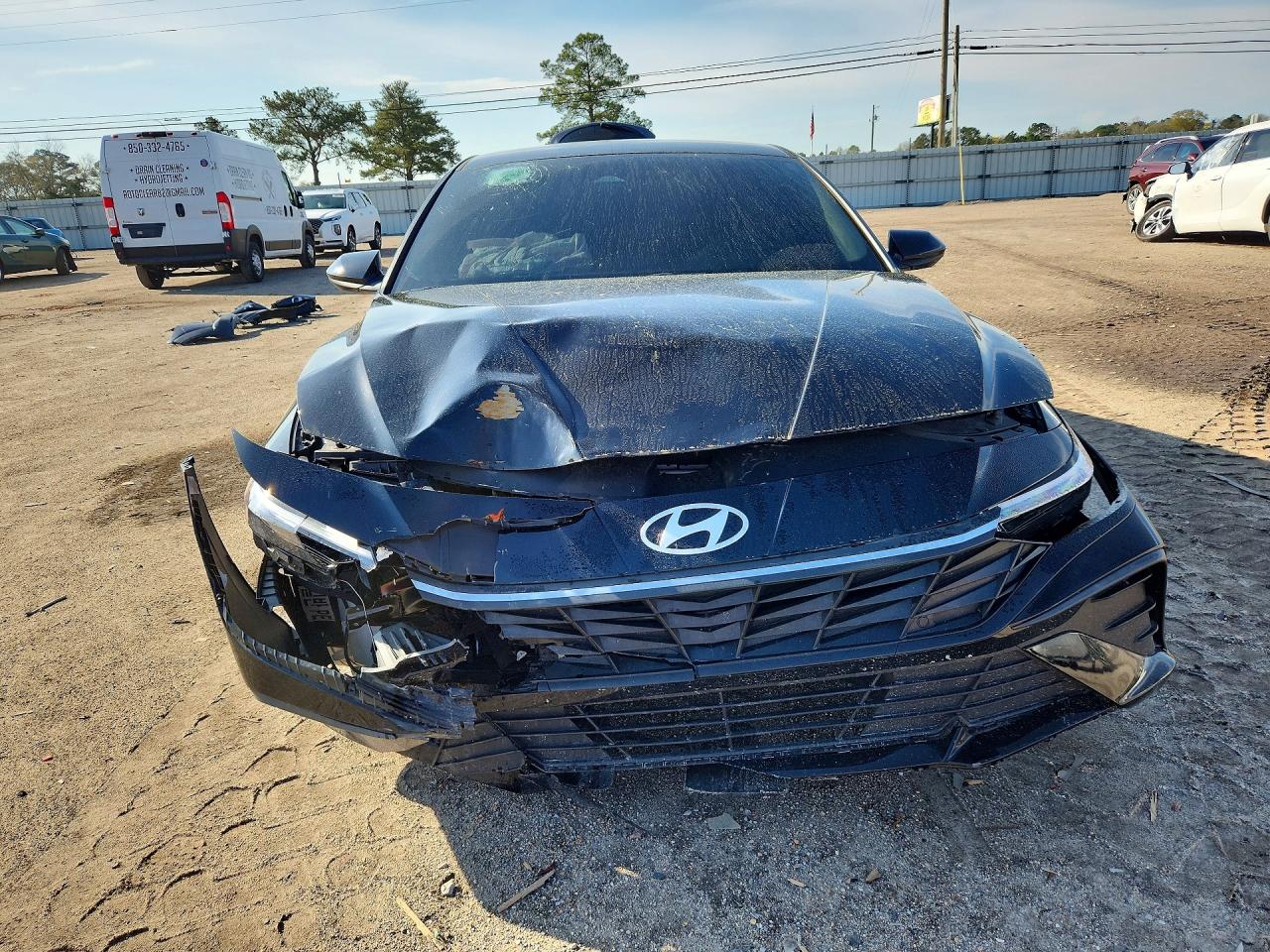2024 HYUNDAI ELANTRA SE photo 9