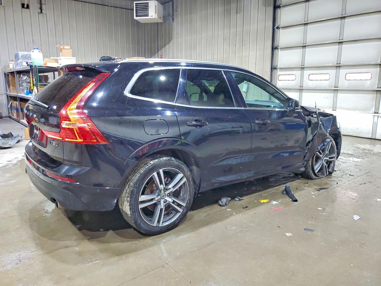 2019 VOLVO XC60 T5 photo 3