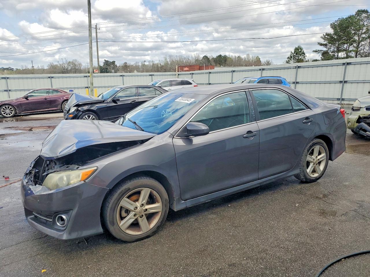 2013 TOYOTA CAMRY