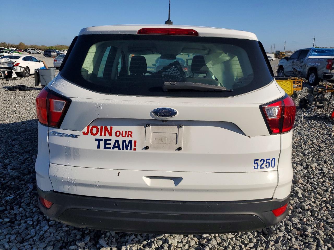 2019 FORD ESCAPE S photo 6