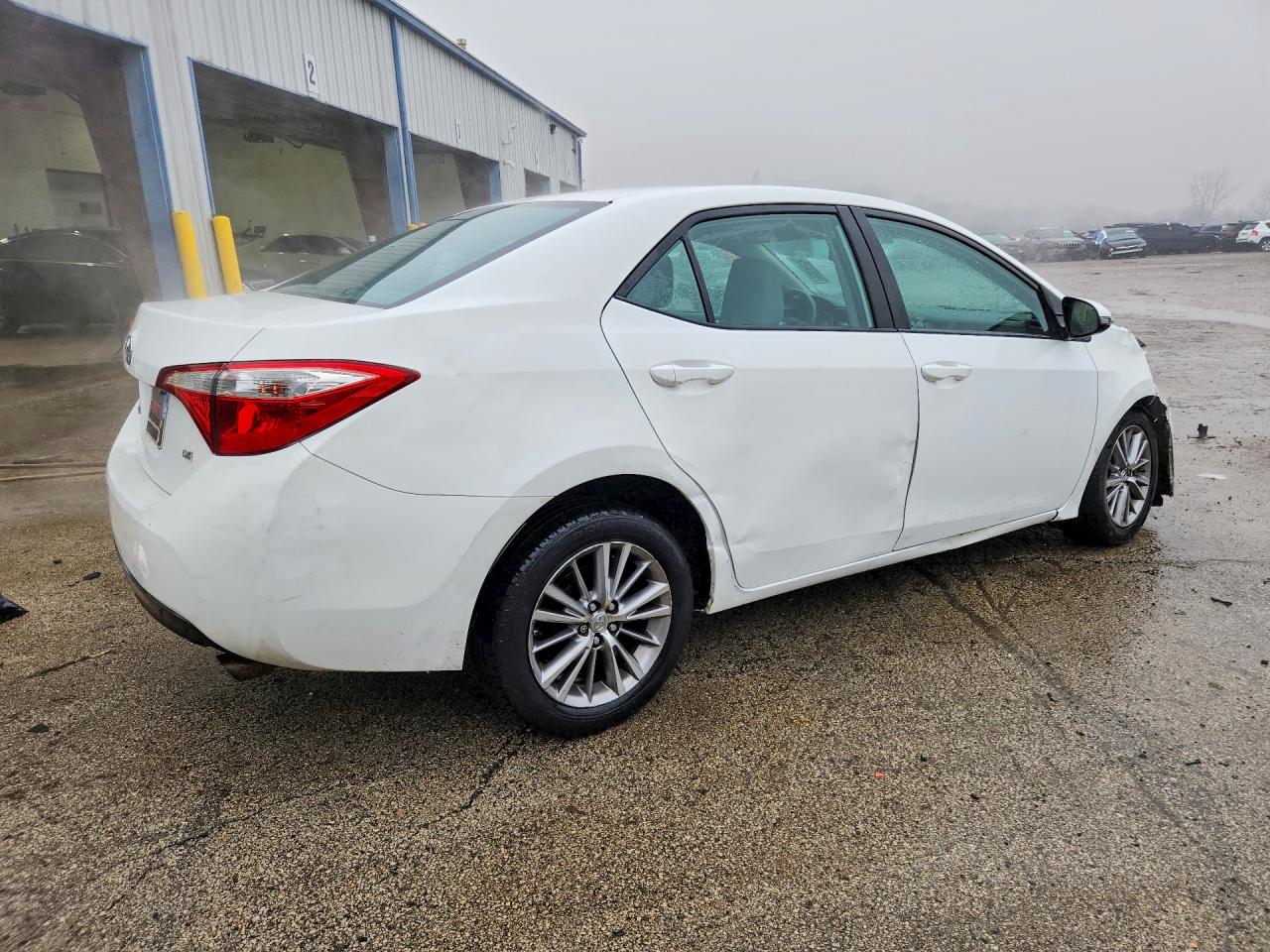 2014 TOYOTA COROLLA LE PLUS photo 5