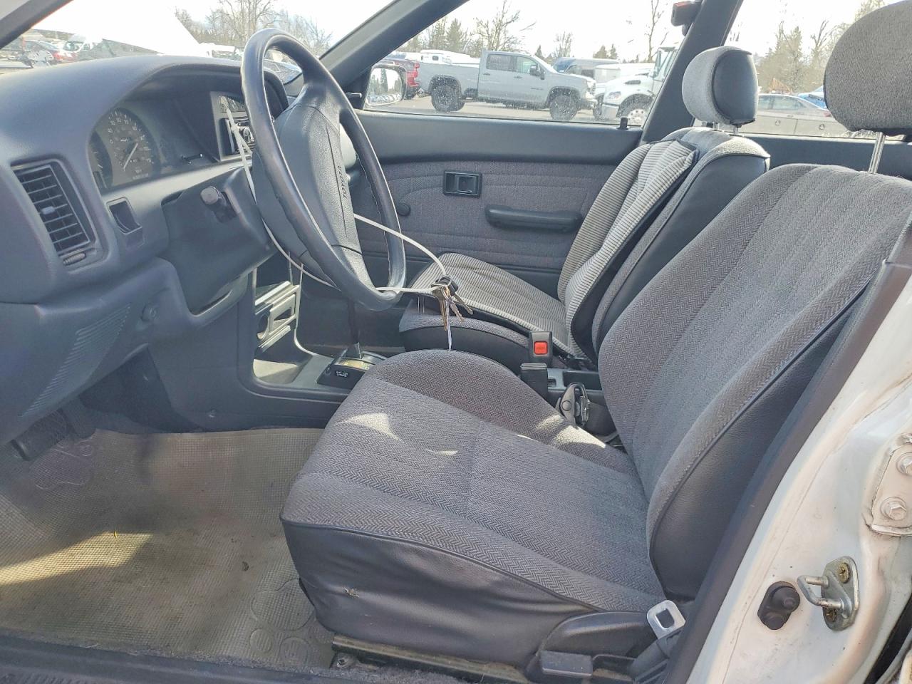 1990 TOYOTA COROLLA DELUXE photo 7