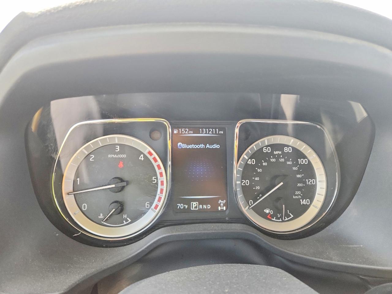 2017 NISSAN TITAN XD SV photo 9