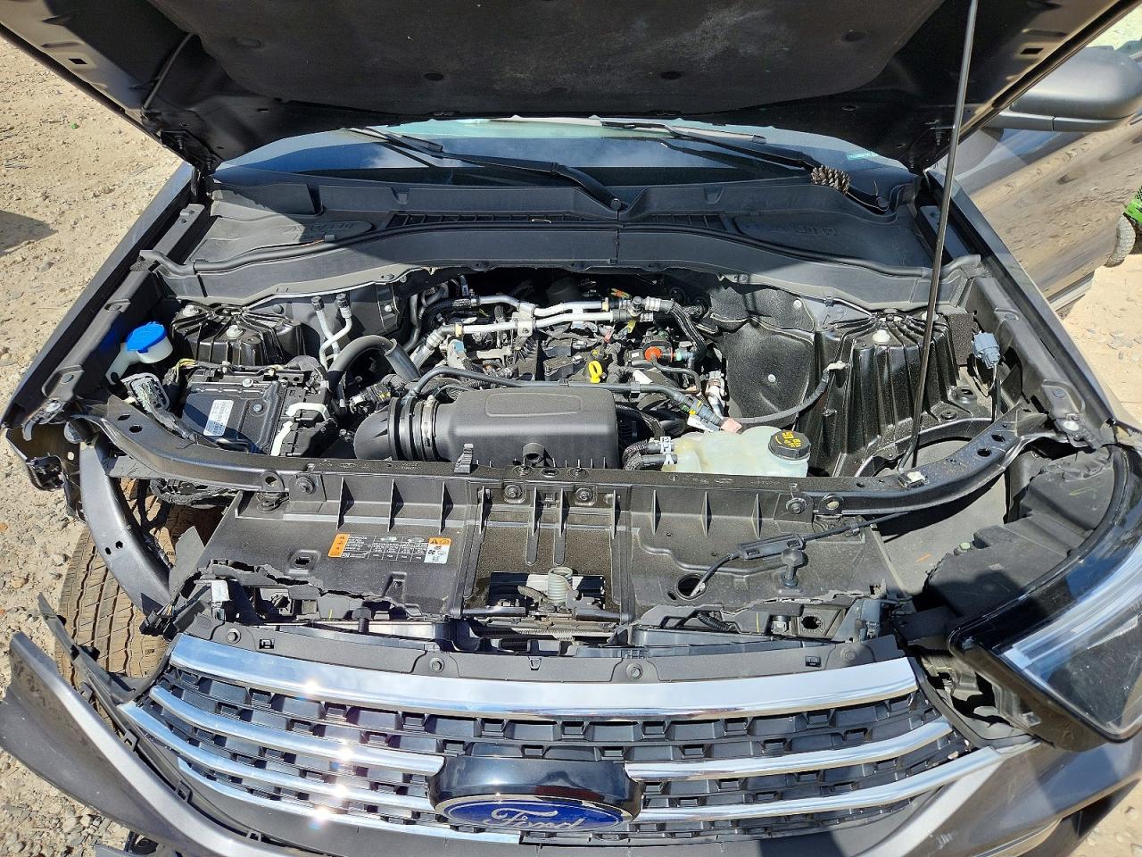 2021 FORD EXPLORER XLT photo 23