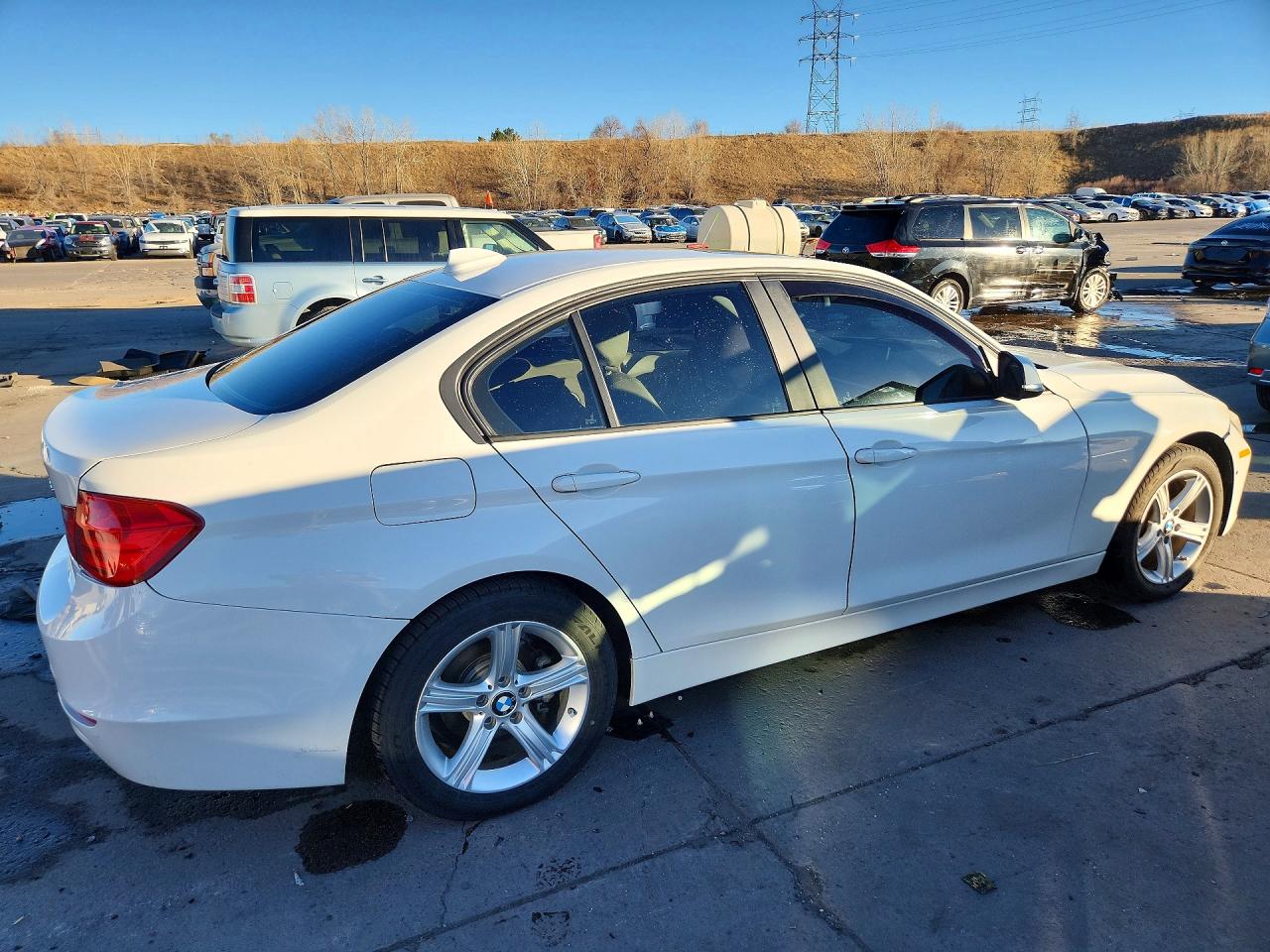2014 BMW 320 I XDRIVE photo 3