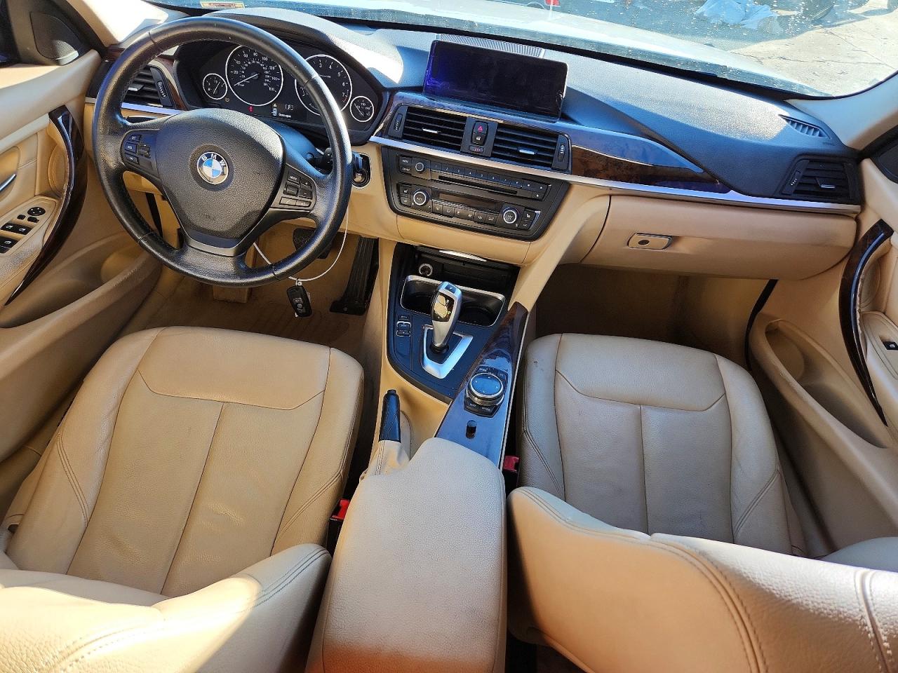 2014 BMW 320 I XDRIVE photo 8
