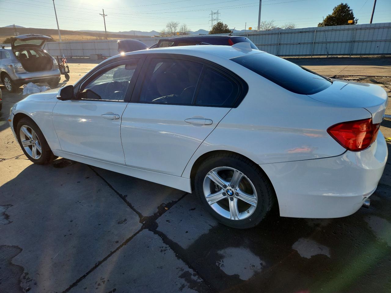 2014 BMW 320 I XDRIVE photo 2