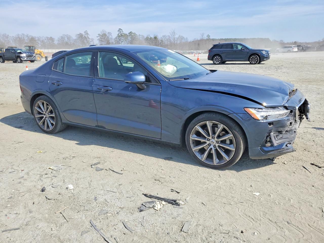 2020 VOLVO S60 T5 MOMENTUM photo 7