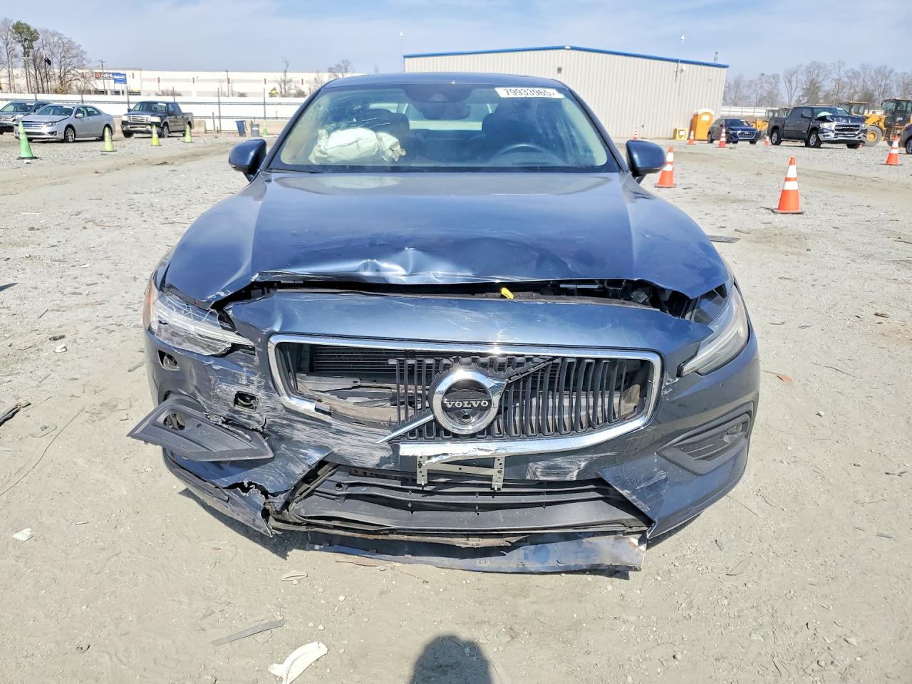 2020 VOLVO S60 T5 MOMENTUM photo 9