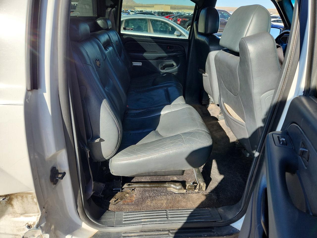 2002 CHEVROLET AVALANCHE K1500 photo 10