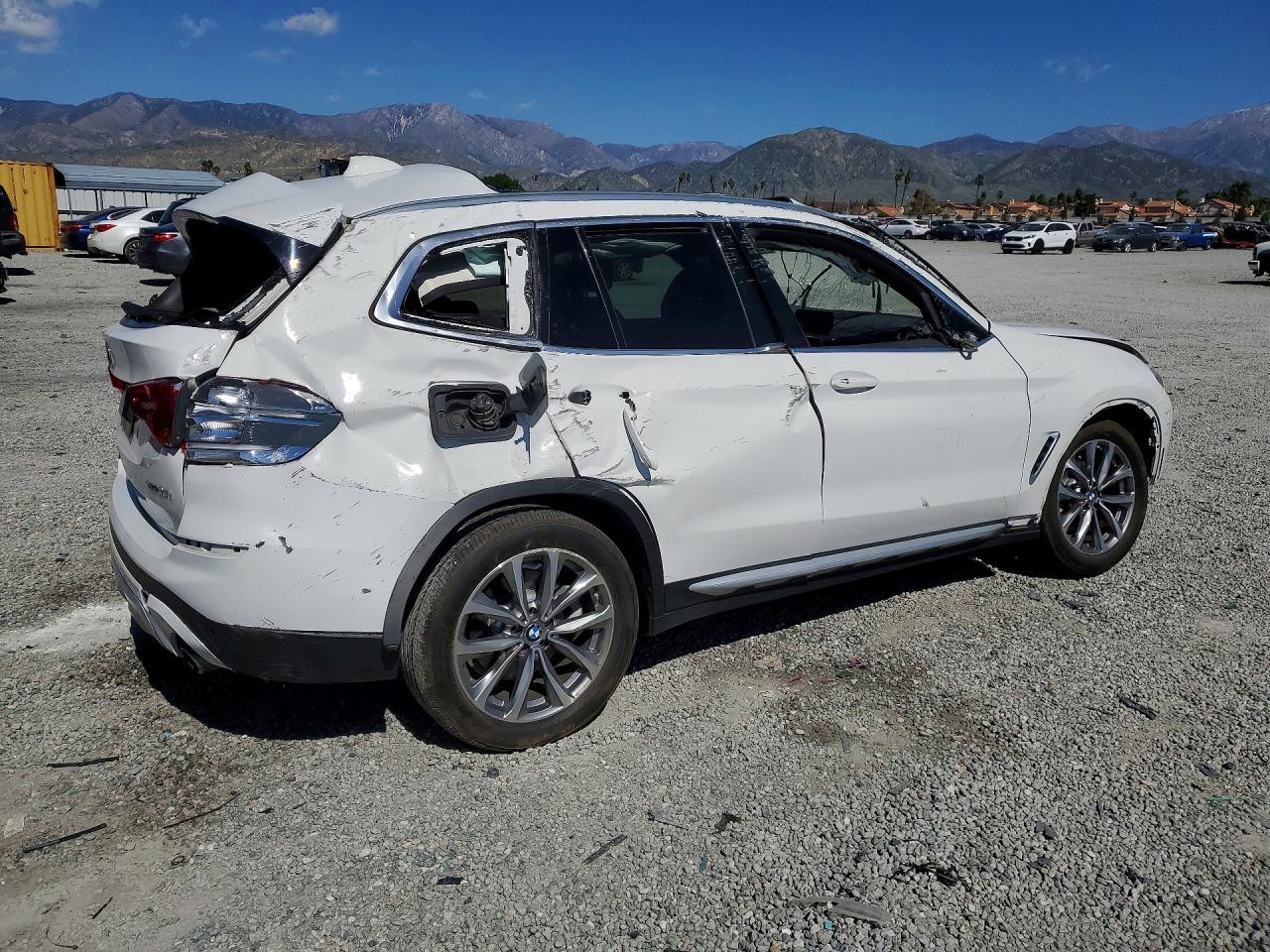 2019 BMW X3 XDRIVE30I photo 5