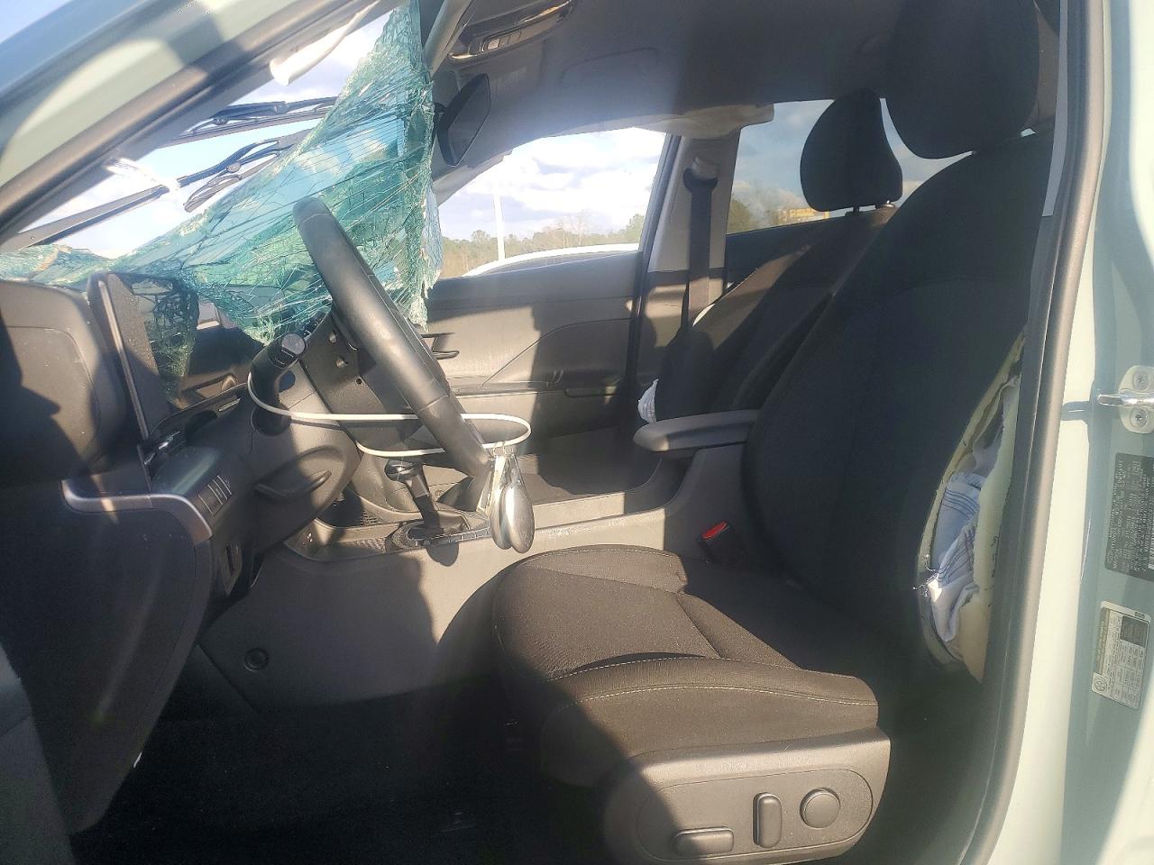 2024 HYUNDAI KONA SEL photo 19