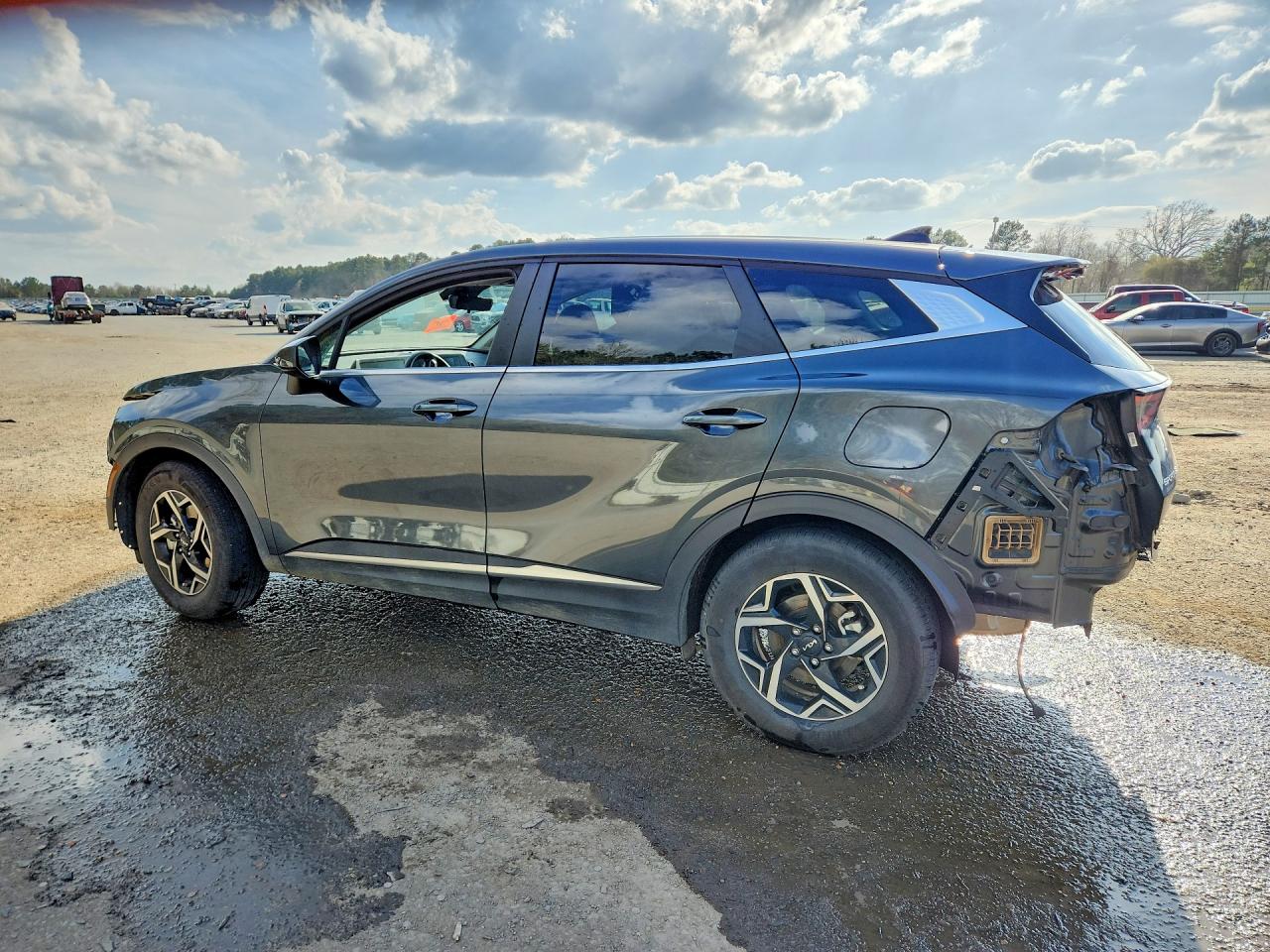 2025 KIA SPORTAGE LX photo 3
