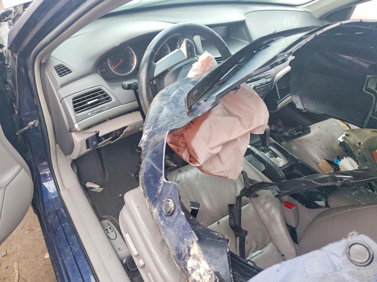 2008 HONDA ACCORD EXL photo 8