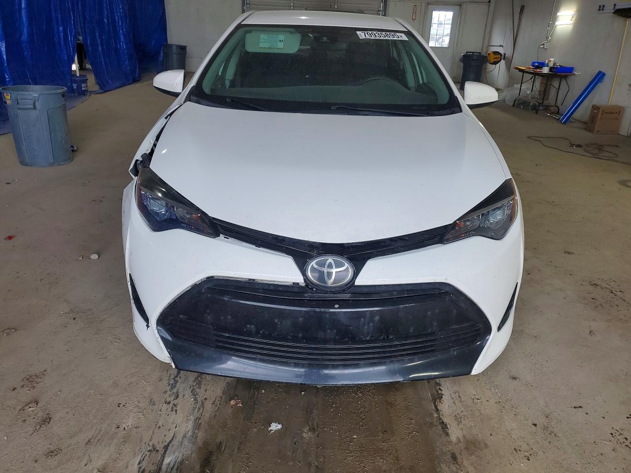 2017 TOYOTA COROLLA LE photo 13