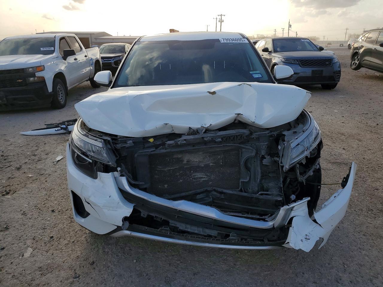 2021 KIA SELTOS LX photo 9