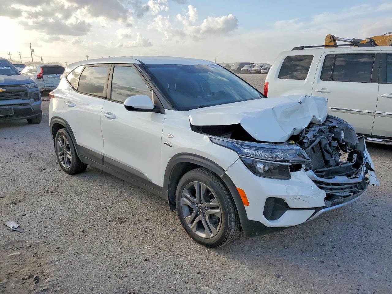 2021 KIA SELTOS LX photo 7