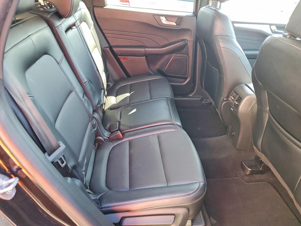 2025 FORD ESCAPE PLATINUM photo 10