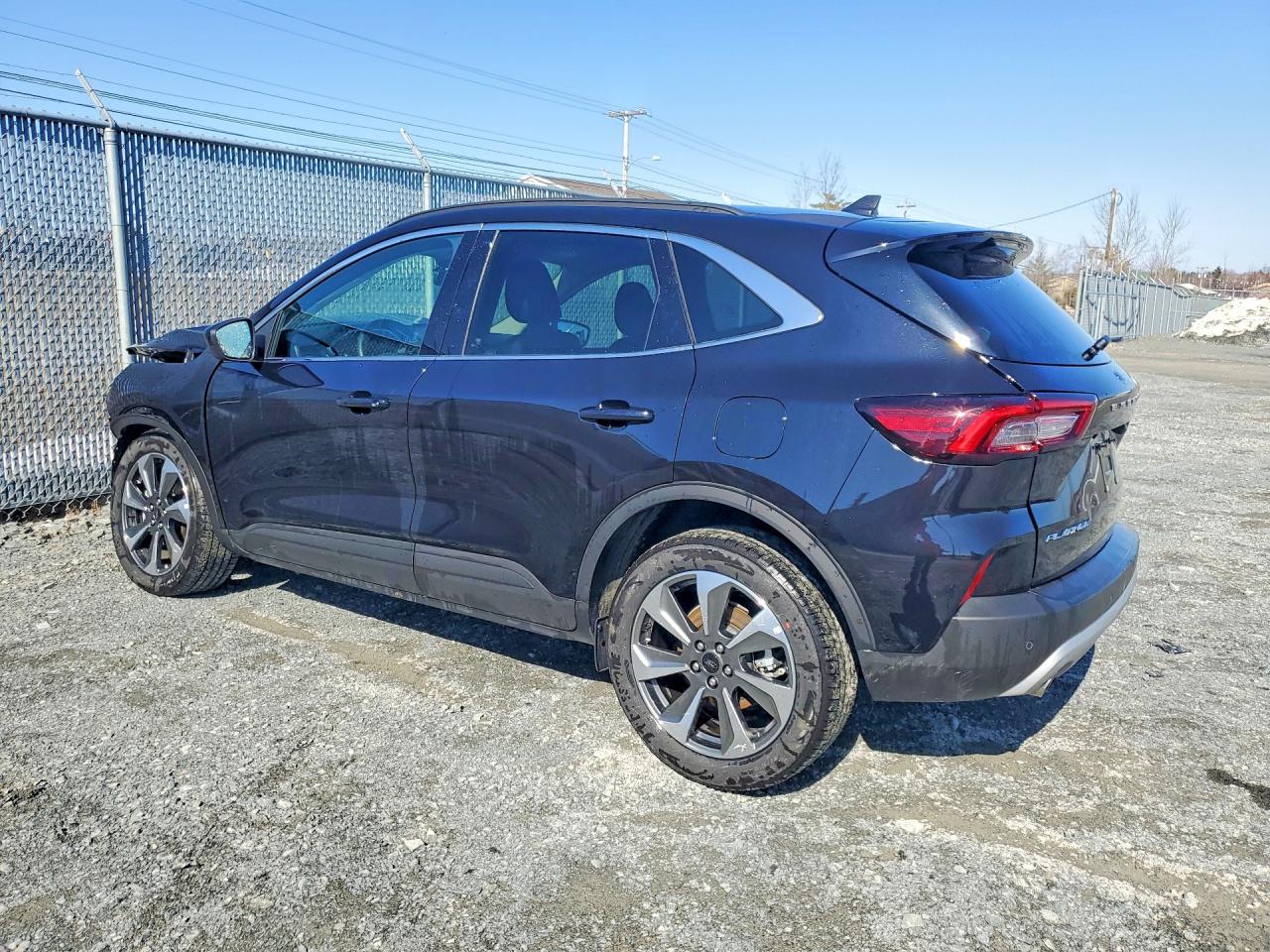 2025 FORD ESCAPE PLATINUM photo 2