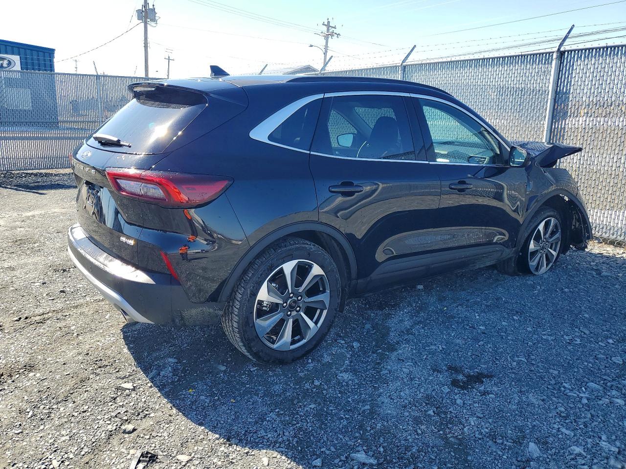 2025 FORD ESCAPE PLATINUM photo 3