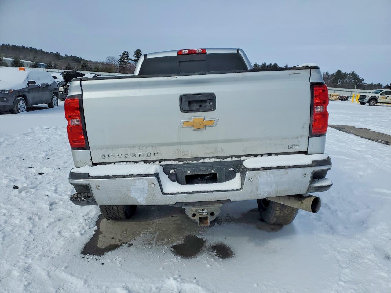 2016 CHEVROLET SILVERADO K2500 HEAVY DUTY LTZ photo 11