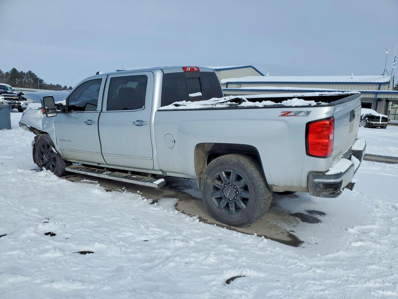 2016 CHEVROLET SILVERADO K2500 HEAVY DUTY LTZ photo 3