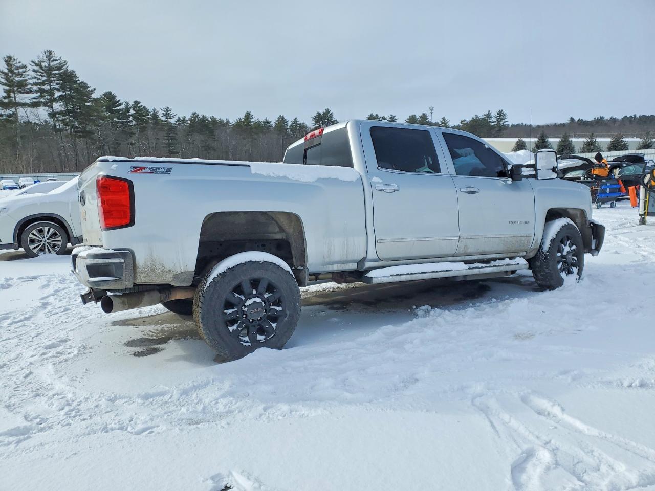 2016 CHEVROLET SILVERADO K2500 HEAVY DUTY LTZ photo 5