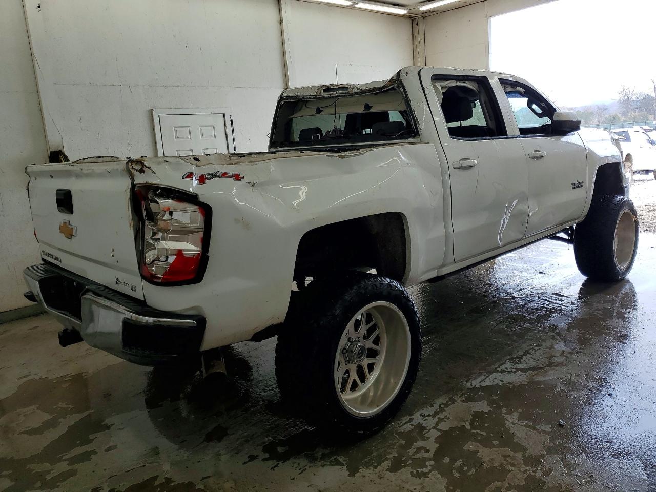 2014 CHEVROLET SILVERADO K1500 LT photo 3