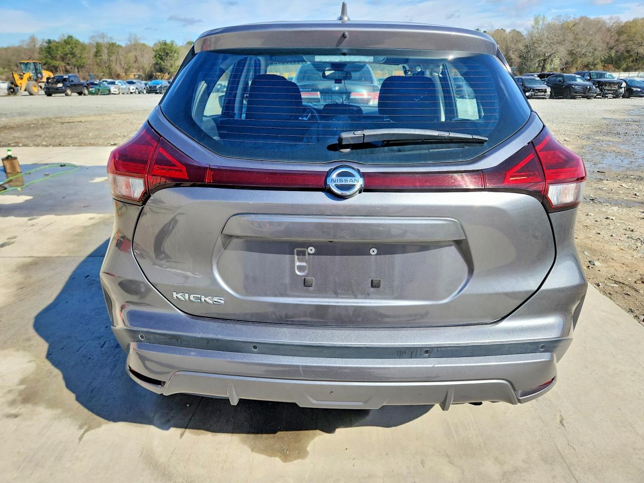 2021 NISSAN KICKS S photo 6