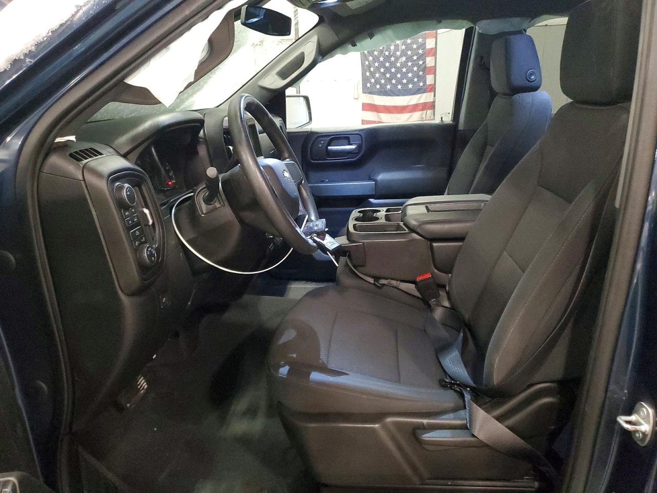 2021 CHEVROLET SILVERADO K1500 CUSTOM photo 13