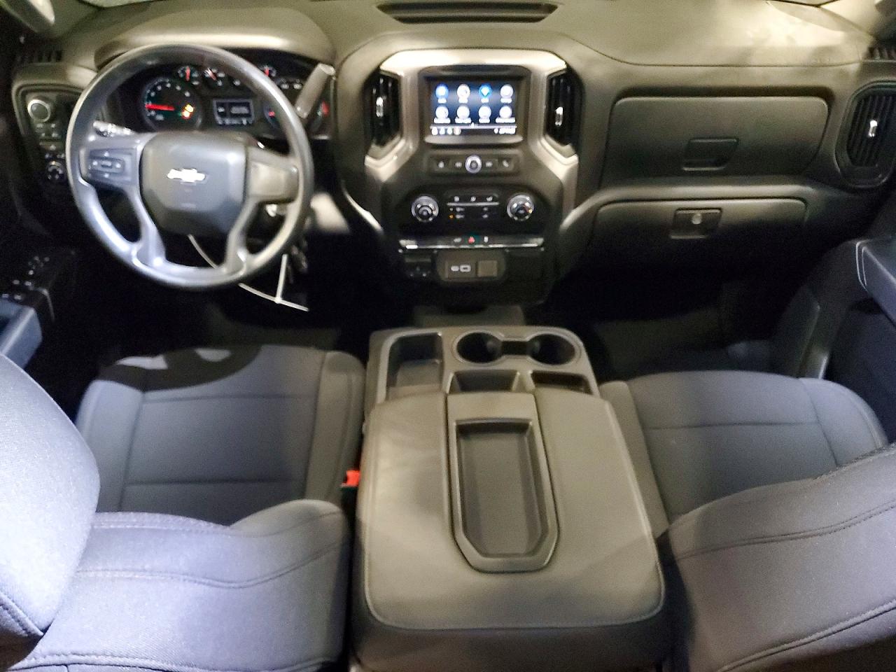 2021 CHEVROLET SILVERADO K1500 CUSTOM photo 15