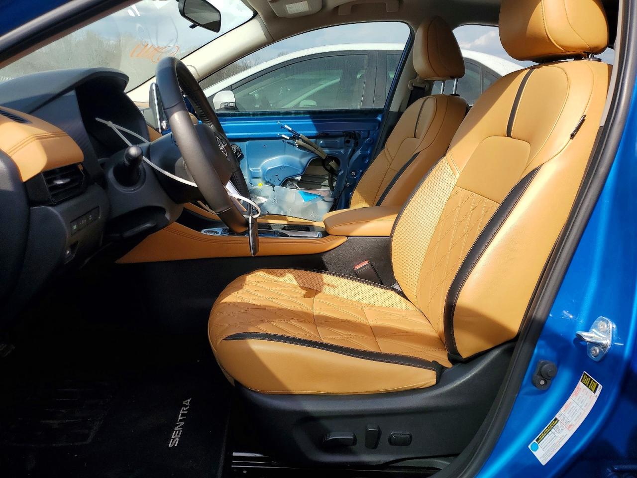 2024 NISSAN SENTRA SV photo 13