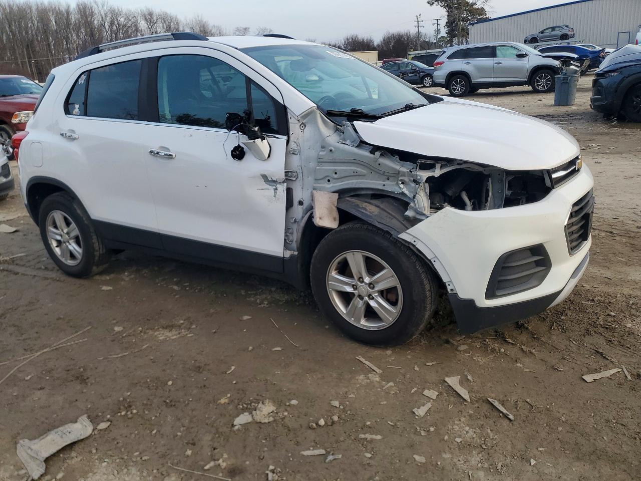 2017 CHEVROLET TRAX 1LT photo 7