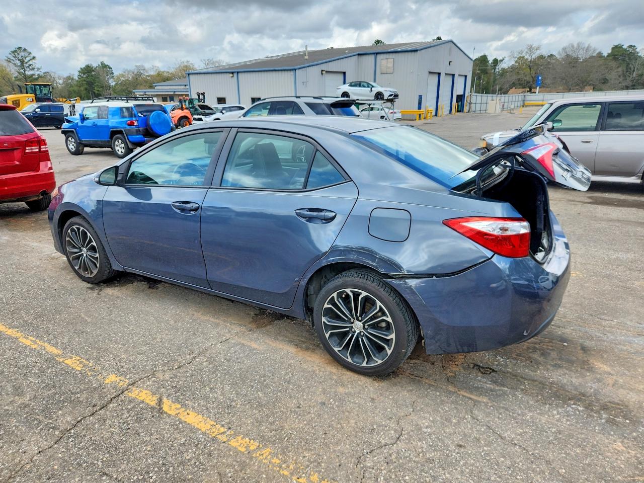 2016 TOYOTA COROLLA S PLUS photo 3