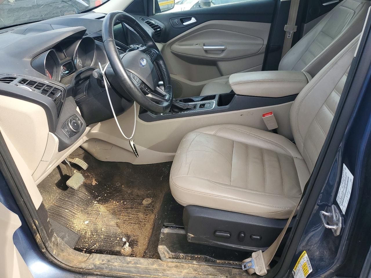 2018 FORD ESCAPE TITANIUM photo 19