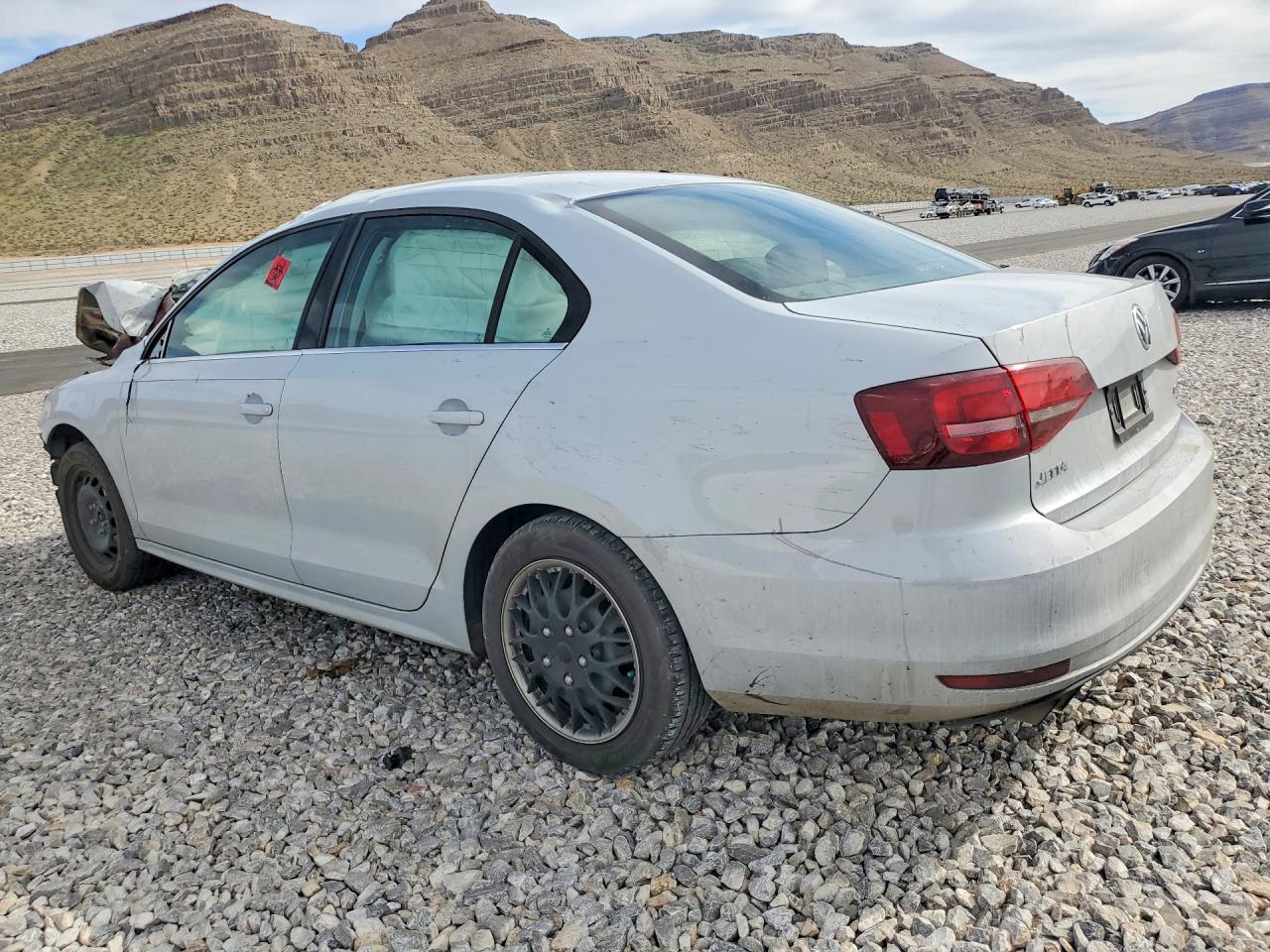 2017 VOLKSWAGEN JETTA S photo 3