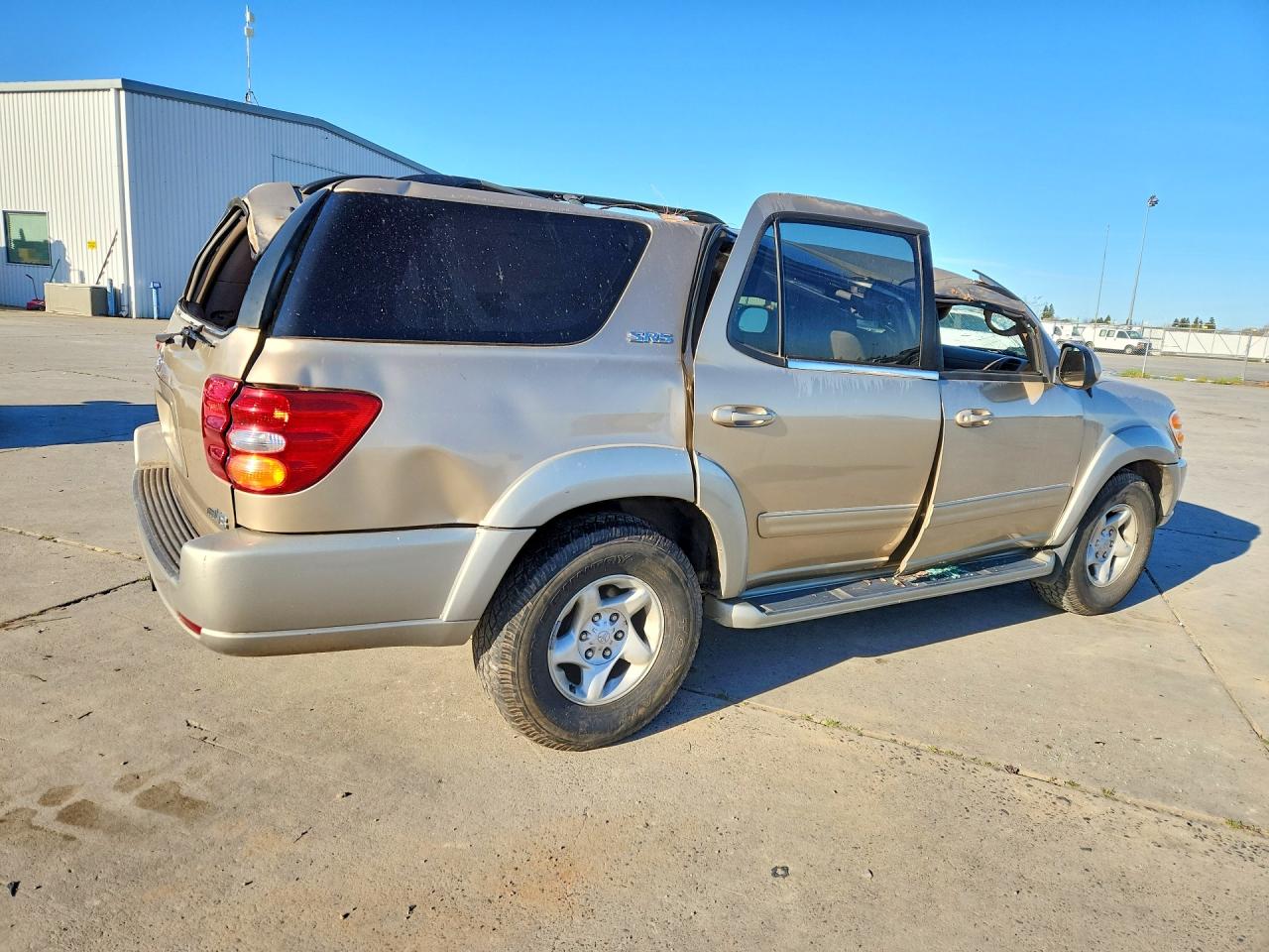 2003 TOYOTA SEQUOIA SR5 photo 3