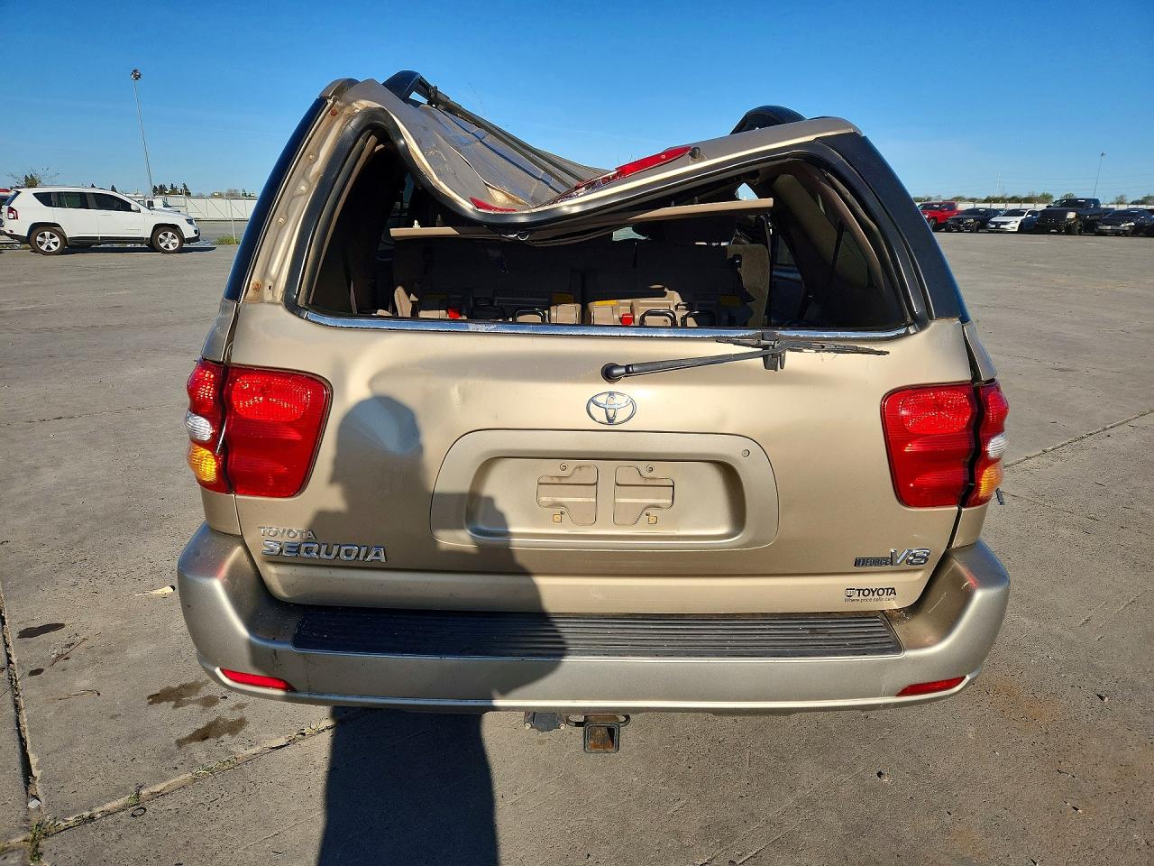 2003 TOYOTA SEQUOIA SR5 photo 6
