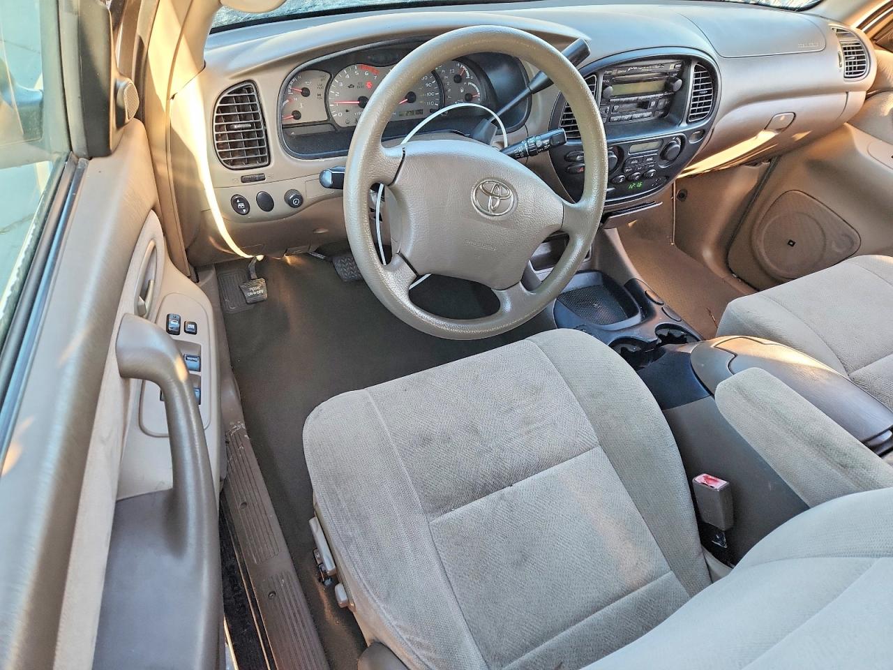 2003 TOYOTA SEQUOIA SR5 photo 8