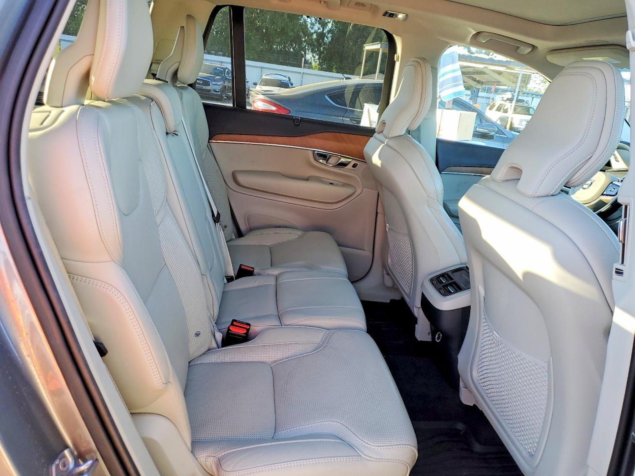 2019 VOLVO XC90 T6 INSCRIPTION photo 31