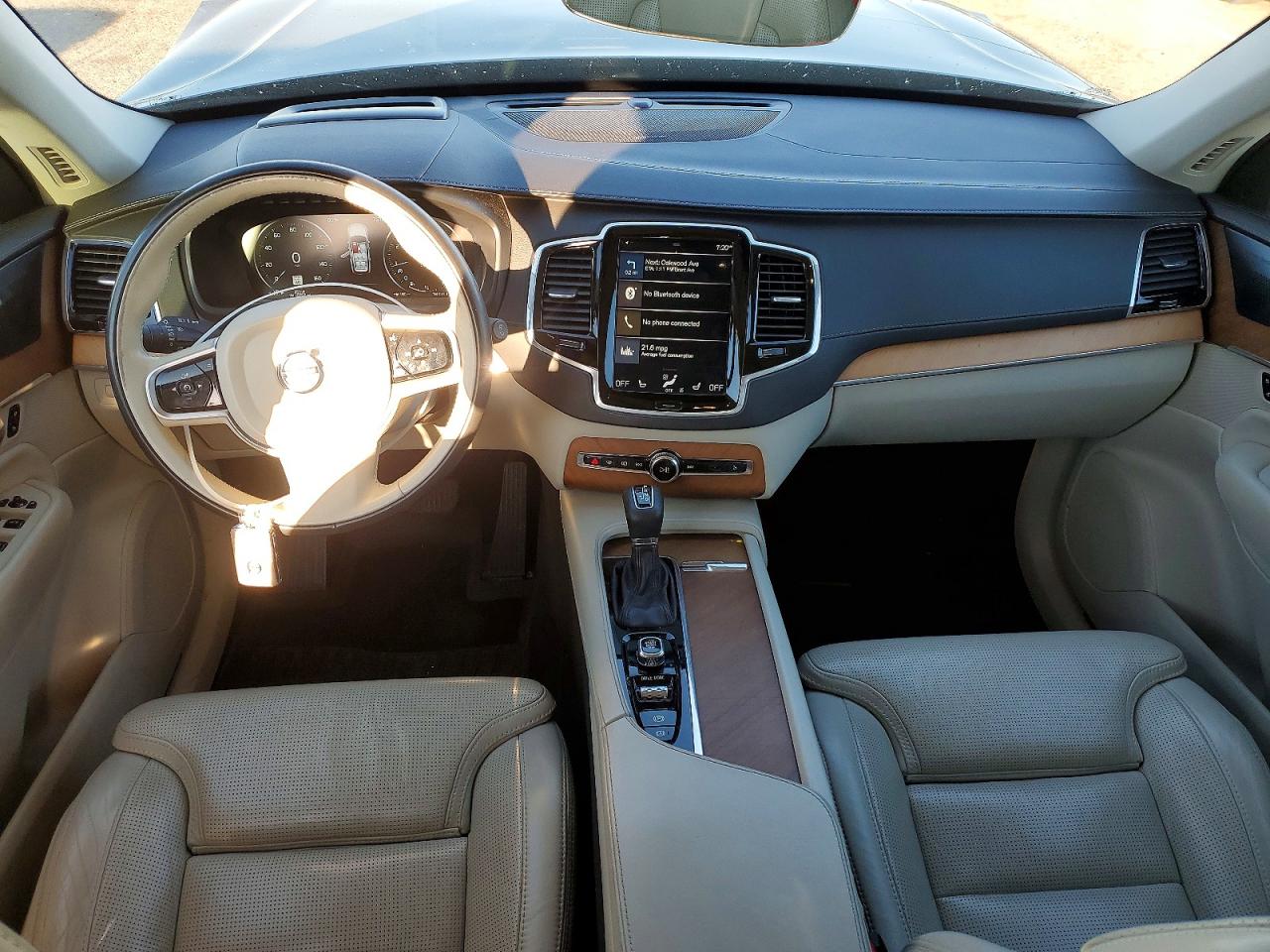 2019 VOLVO XC90 T6 INSCRIPTION photo 22