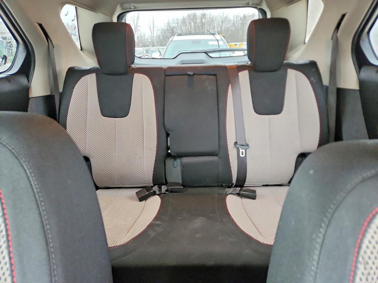 2016 CHEVROLET EQUINOX LT photo 10