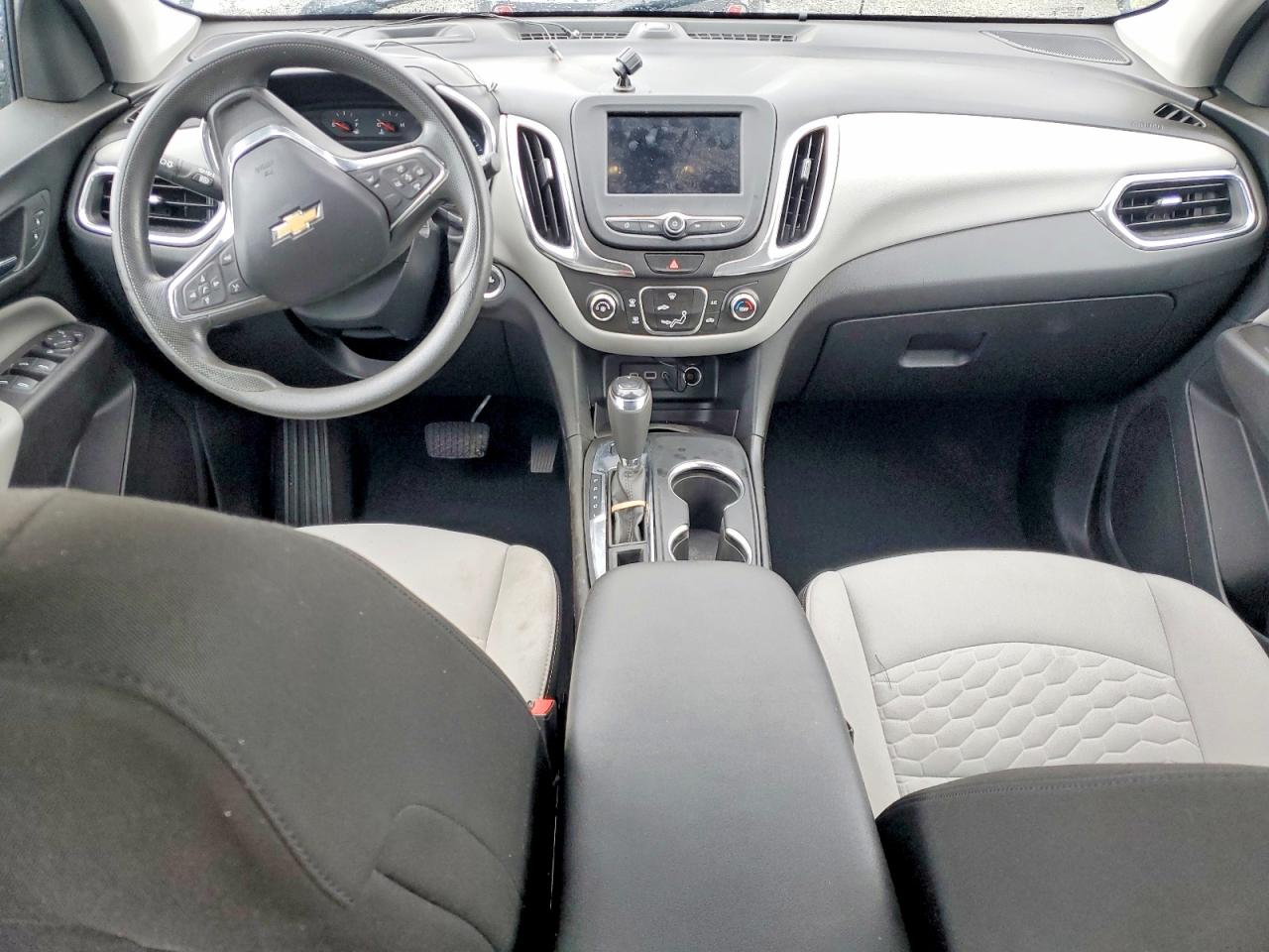 2020 CHEVROLET EQUINOX photo 8