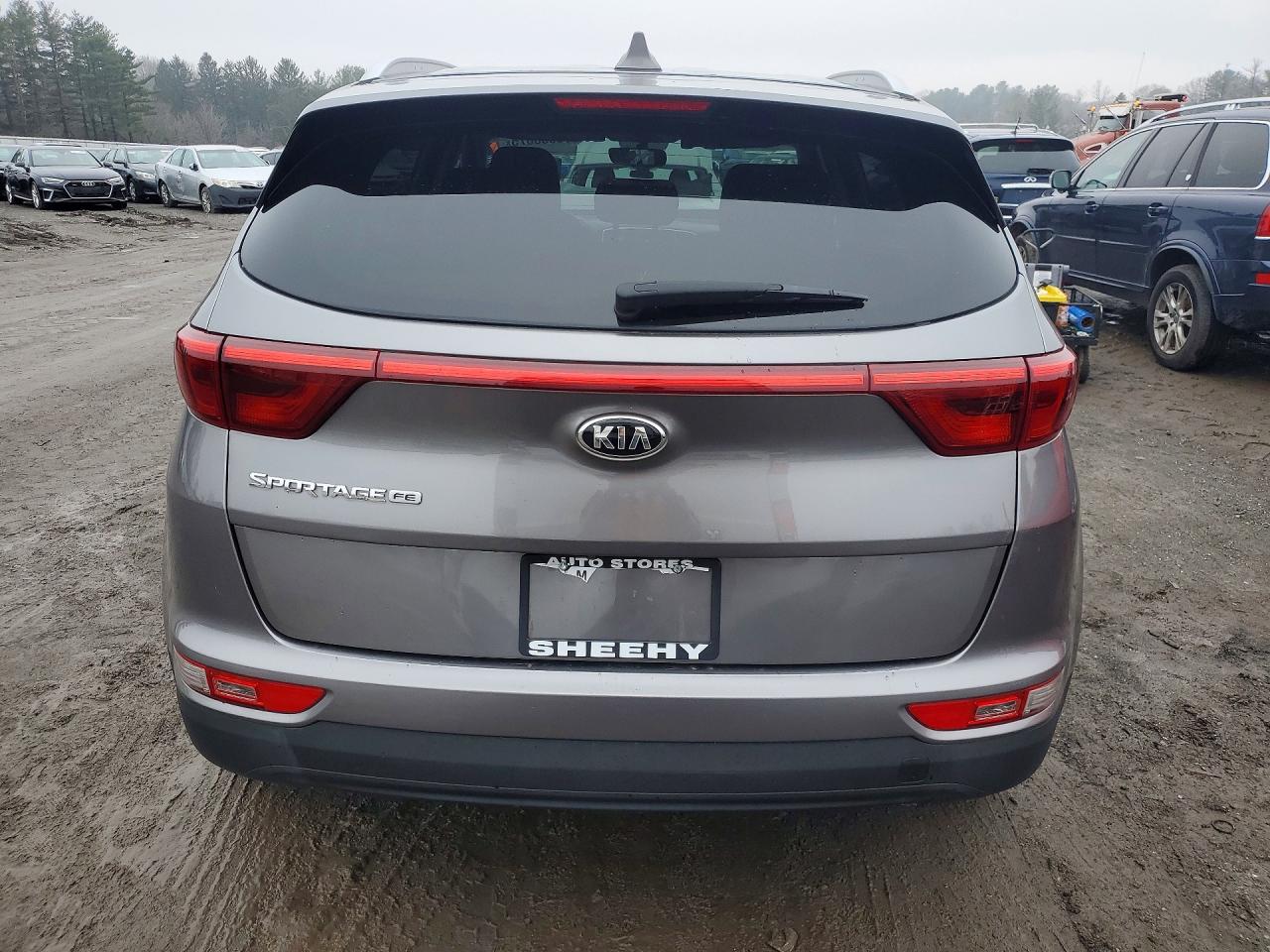 2017 KIA SPORTAGE LX photo 16