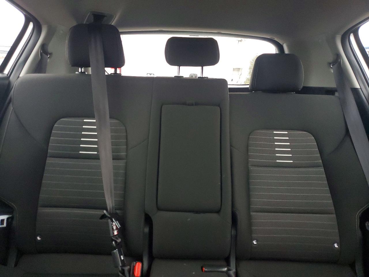 2017 KIA SPORTAGE LX photo 28