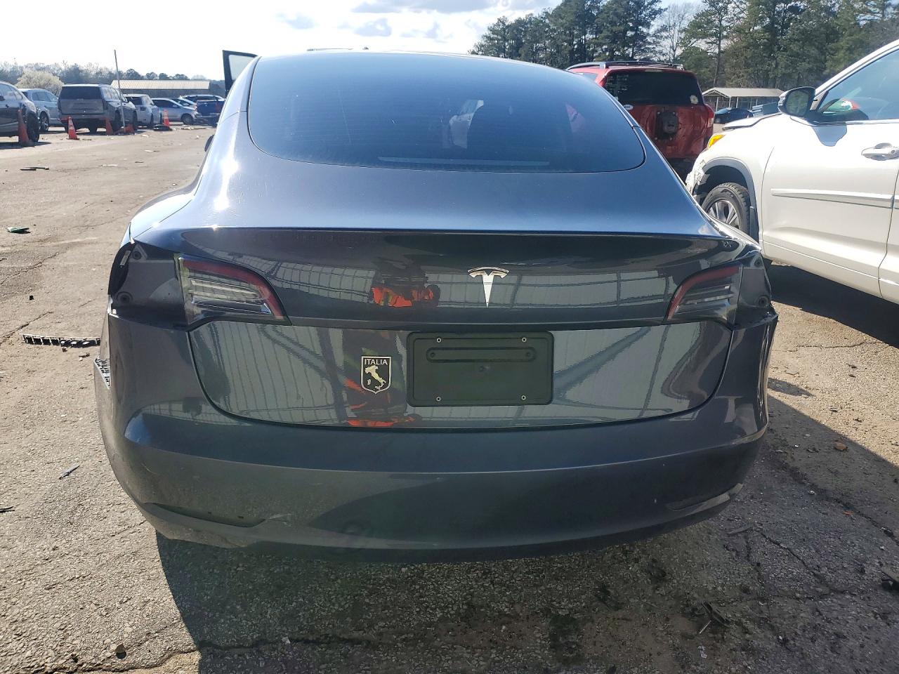 2023 TESLA MODEL 3 photo 11