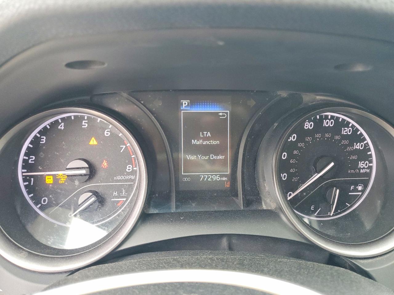 2021 TOYOTA CAMRY SE photo 17