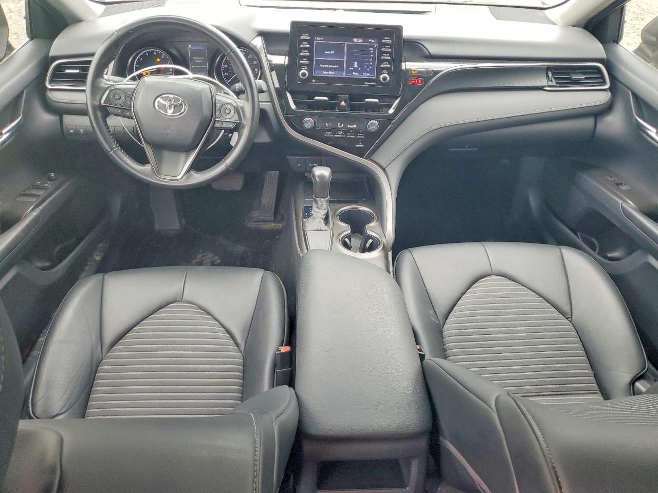 2021 TOYOTA CAMRY SE photo 15