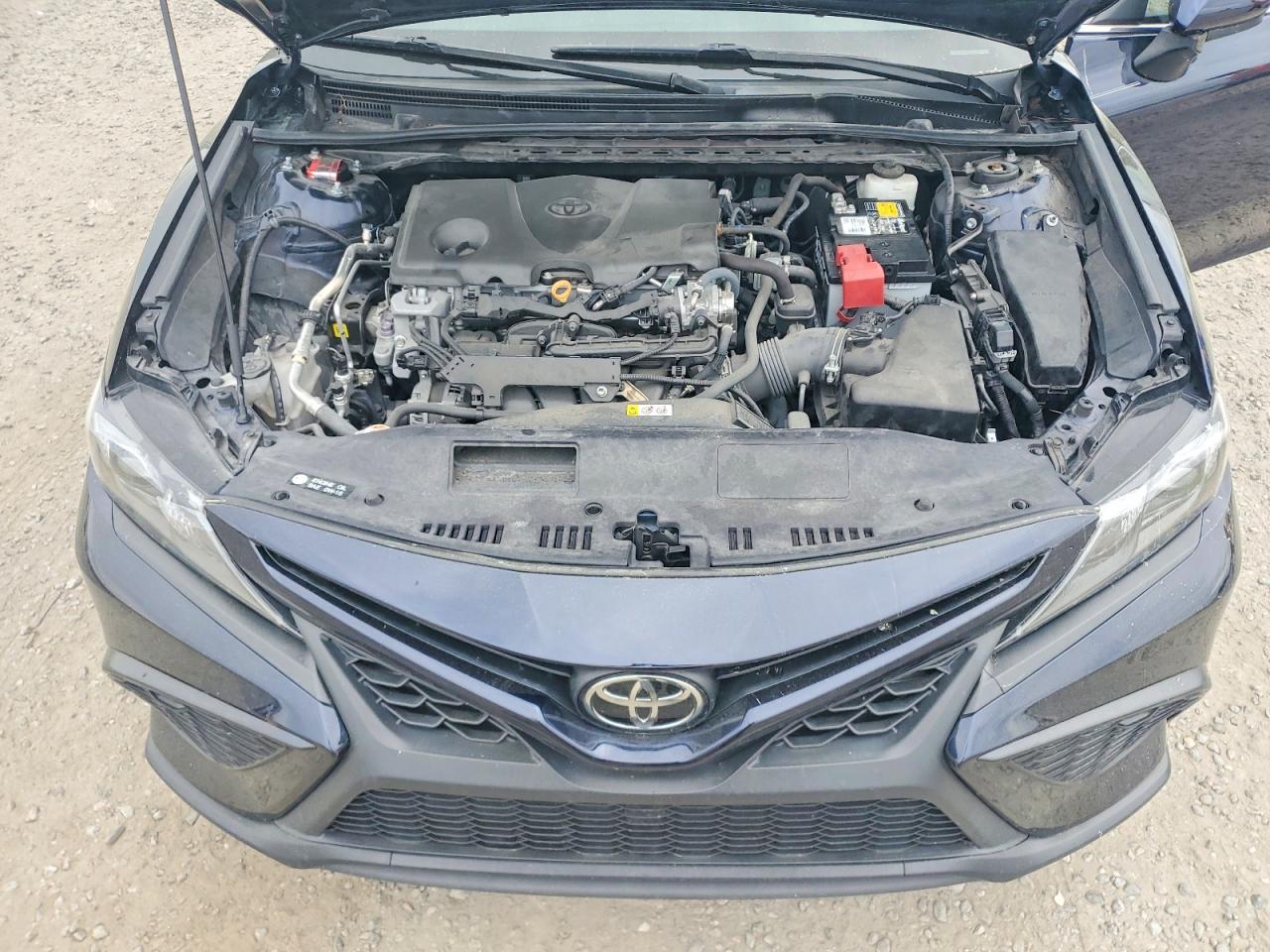 2021 TOYOTA CAMRY SE photo 21