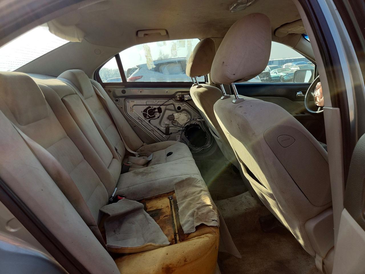 2009 FORD FUSION SE photo 10
